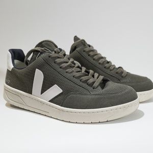 Veja V-12 B-Mesh Shoes - Men
